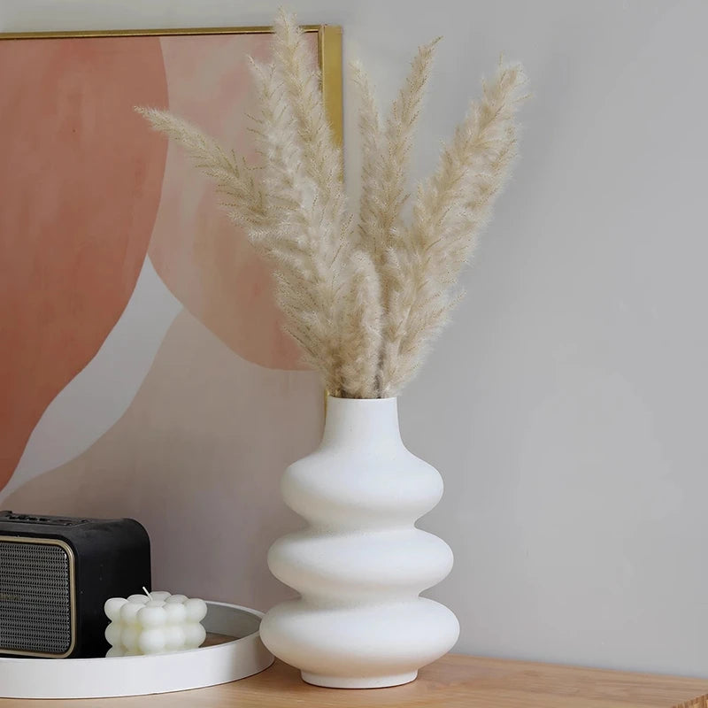 White Plastic Hydroponic Wavy Flower Vase