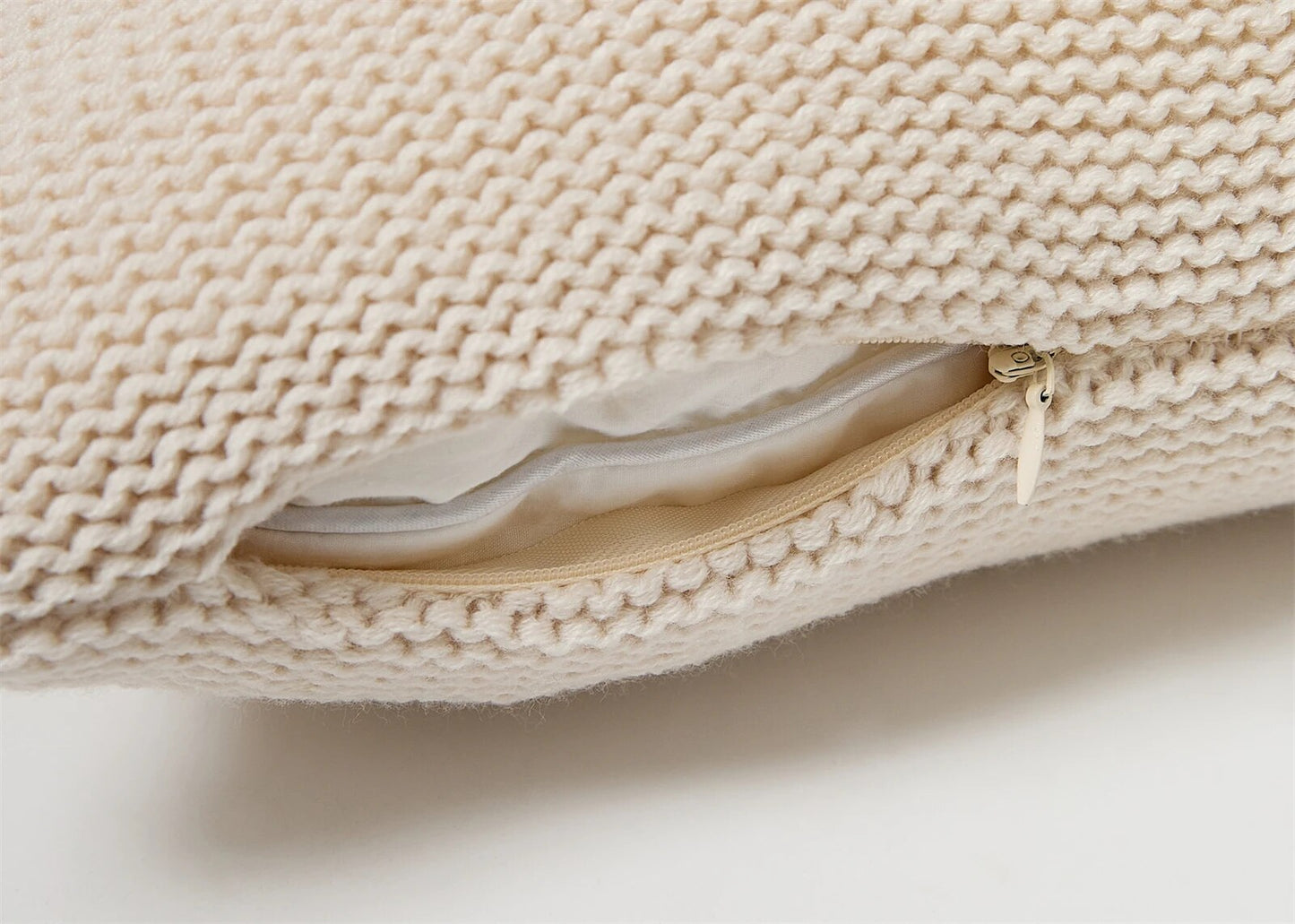 Nordic Twist Design Pillow Case