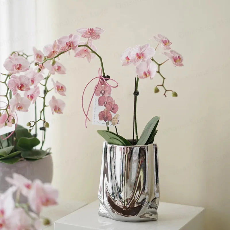 Silver Electroplated Bag Vase Light