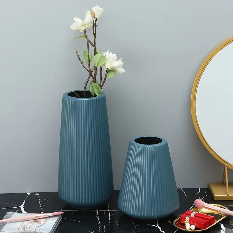 Modern Morandi Plastic Vase