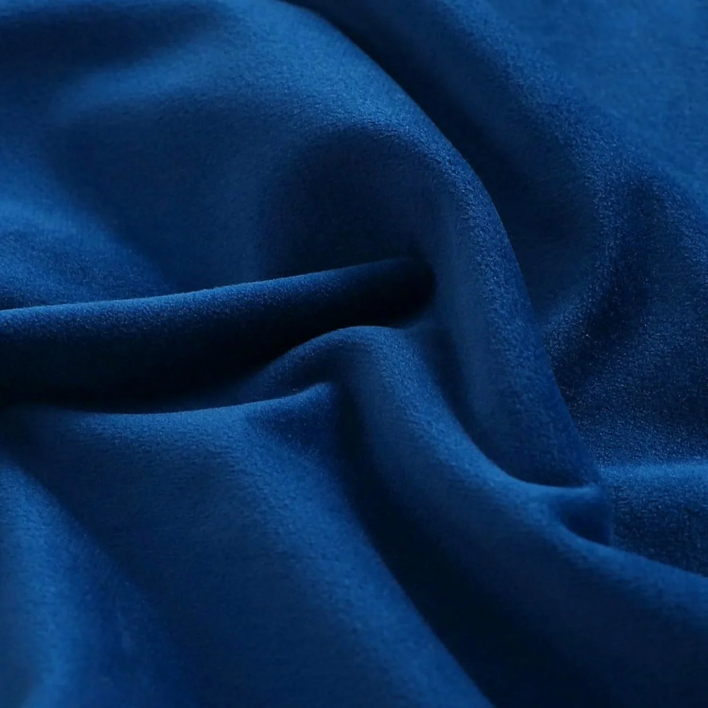 Scalloped Edge Velvet Pillow Cover