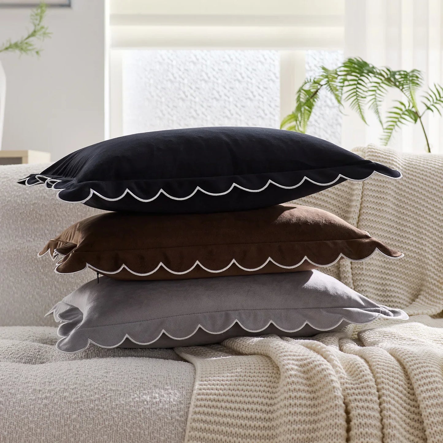 Scalloped Edge Velvet Pillow Cover