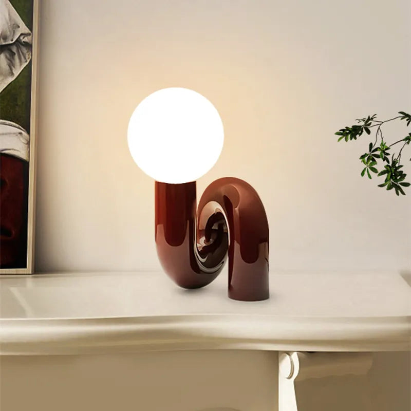 Nordic Modern Curvy Table Lamp