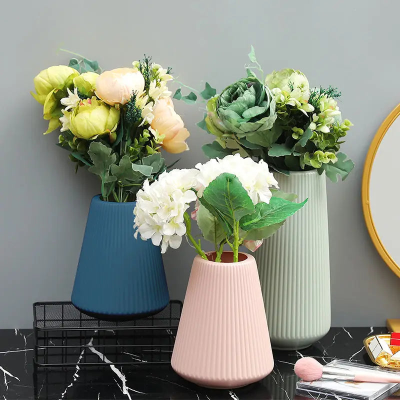 Modern Morandi Plastic Vase
