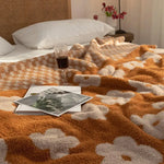 Flower Pattern Grid Blanket