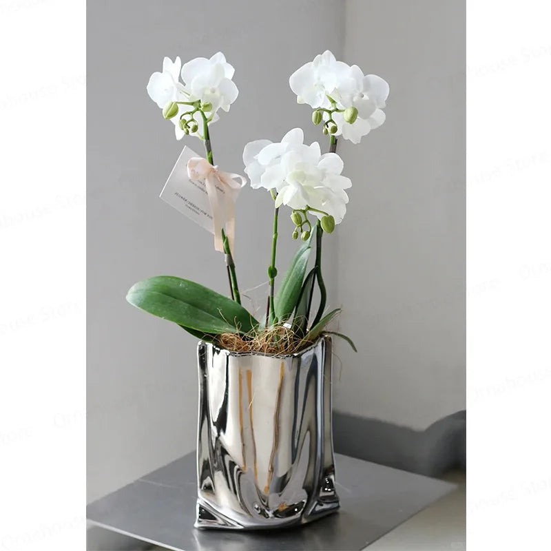 Silver Electroplated Bag Vase Light