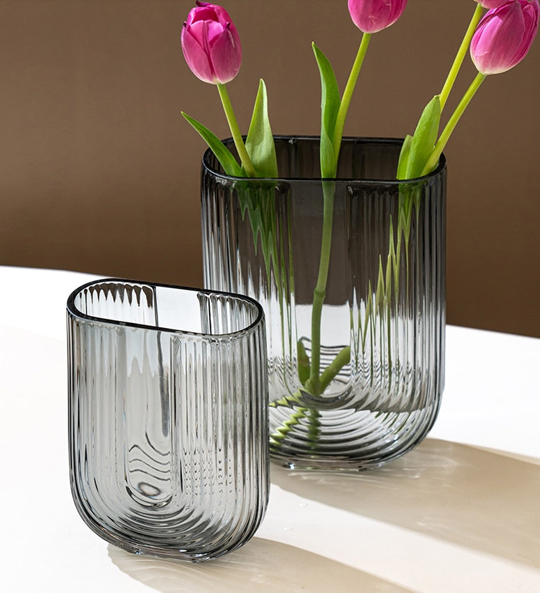 U-shaped Glass Vase